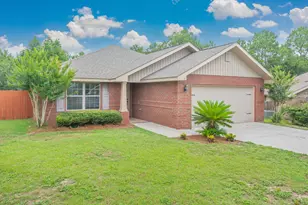 149 Strike Eagle Dr, Crestview, FL 32536 - Photo 3