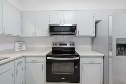 5516 Royal Street, Crestview, FL 32539 - Photo 7