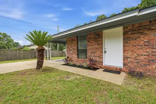 5516 Royal St, Crestview, FL 32539 - Photo 3