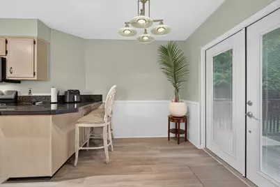 519 E Timberlake Drive, Mary Esther, FL 32569 - Photo 13