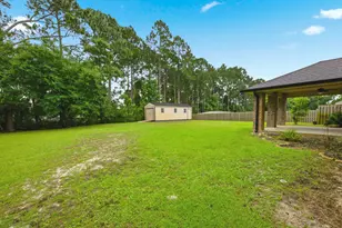 1960 Edgewood Dr, Navarre, FL 32566 - Photo 53