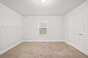 1960 Edgewood Dr, Navarre, FL 32566 - Photo 39