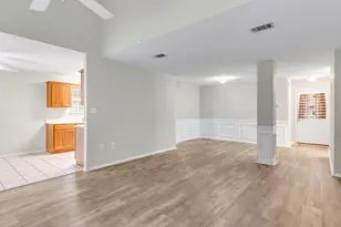 917 Claeven Cir, Fort Walton Beach, FL 32547 - Photo 3