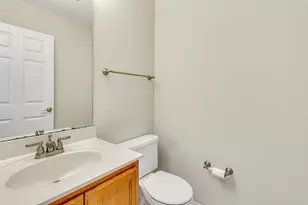 917 Claeven Cir, Fort Walton Beach, FL 32547 - Photo 13