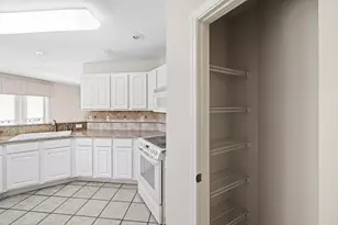 1968 Waterford Ridge Rd, Fort Walton Beach, FL 32547 - Photo 43