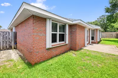 1968 Waterford Ridge Road, Fort Walton Beach, FL 32547 - Photo 13