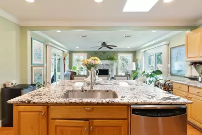 666 NE Fairway Avenue, Fort Walton Beach, FL 32547 - Photo 15