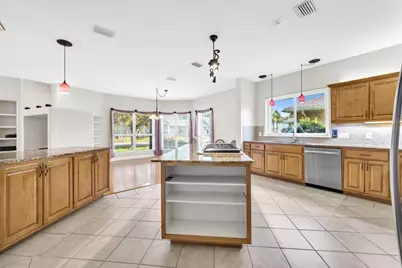 511 Fallin Water Drive, Mary Esther, FL 32569 - Photo 17