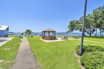 511 Fallin Water Drive, Mary Esther, FL 32569 - Photo 53