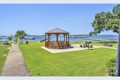 511 Fallin Water Drive, Mary Esther, FL 32569 - Photo 55