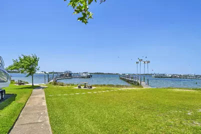 511 Fallin Water Drive, Mary Esther, FL 32569 - Photo 57