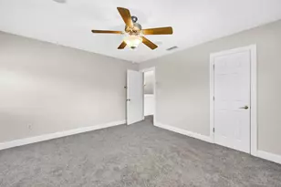 511 Fallin Water Dr, Mary Esther, FL 32569 - Photo 31