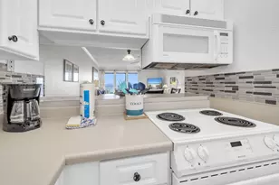 770 Sundial Ct, Fort Walton Beach, FL 32548 - Photo 9