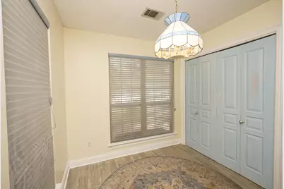 1700 Glenwood Court, Niceville, FL 32578 - Photo 11