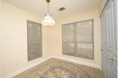 1700 Glenwood Court, Niceville, FL 32578 - Photo 11