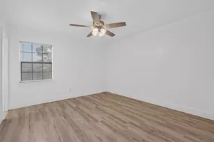 1425 Mixon Dr, Fort Walton Beach, FL 32547 - Photo 21