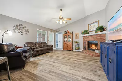 181 Wright Circle, Niceville, FL 32578 - Photo 13