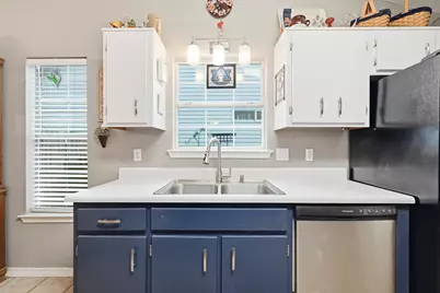 181 Wright Circle, Niceville, FL 32578 - Photo 17
