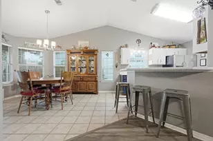181 Wright Cir, Niceville, FL 32578 - Photo 23