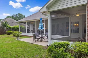 2555 Holley Pl, Navarre, FL 32566 - Photo 41