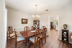 2555 Holley Pl, Navarre, FL 32566 - Photo 15