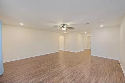 363 Merlin Court, Crestview, FL 32539 - Photo 7