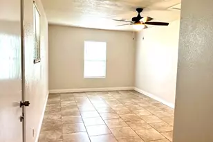 4350 Pine Villa Cir, Pace, FL 32571 - Photo 5