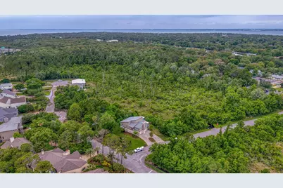 1132 Soundview Trail, Gulf Breeze, FL 32561 - Photo 43