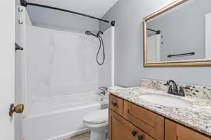 210 Pelham Rd, Fort Walton Beach, FL 32547 - Photo 13