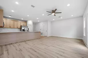 704 Ferguson Dr, Fort Walton Beach, FL 32547 - Photo 5