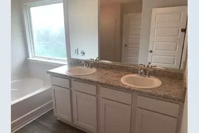 642 Earl Godwin Road, Freeport, FL 32439 - Photo 15