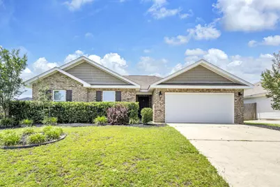 4924 Kensington Lane, Crestview, FL 32539 - Photo 1