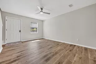 696 Tyner St, Fort Walton Beach, FL 32547 - Photo 5