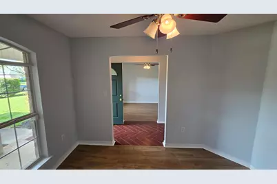 10020 Parker Lake Circle, Navarre, FL 32566 - Photo 13