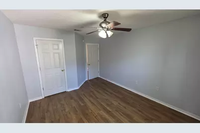 10020 Parker Lake Circle, Navarre, FL 32566 - Photo 21