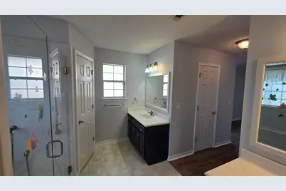 10020 Parker Lake Circle, Navarre, FL 32566 - Photo 27