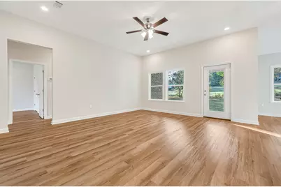 3010 La Salle Court, Crestview, FL 32536 - Photo 7