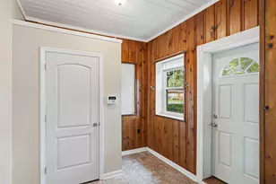 19 SW Comet St, Fort Walton Beach, FL 32548 - Photo 5