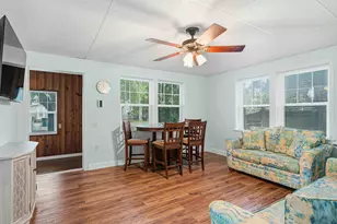 19 SW Comet St, Fort Walton Beach, FL 32548 - Photo 9
