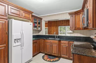 19 SW Comet St, Fort Walton Beach, FL 32548 - Photo 13