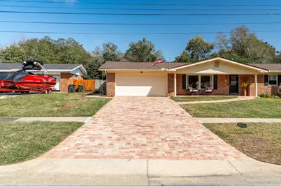 666 NE Fairway Avenue, Fort Walton Beach, FL 32547 - Photo 1