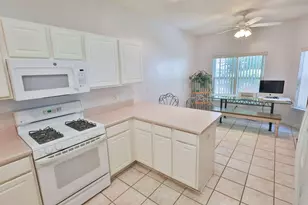 61 Marina Cove Dr, Niceville, FL 32578 - Photo 3