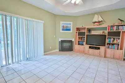 61 Marina Cove Drive #11, Niceville, FL 32578 - Photo 5