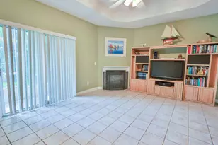 61 Marina Cove Dr, Niceville, FL 32578 - Photo 5
