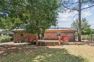 72 8th St, Shalimar, FL 32579 - Photo 23