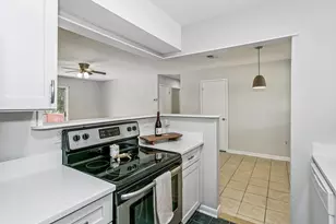 72 8th St, Shalimar, FL 32579 - Photo 7