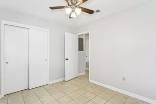 72 8th St, Shalimar, FL 32579 - Photo 21