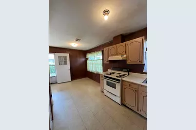 378 NW Oakland Circle, Fort Walton Beach, FL 32548 - Photo 5