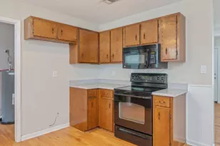 1704 Ivy Ave, Niceville, FL 32578 - Photo 9