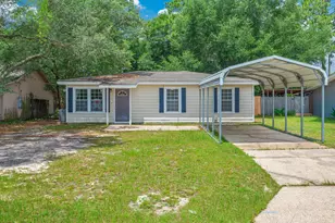 1704 Ivy Ave, Niceville, FL 32578 - Photo 1